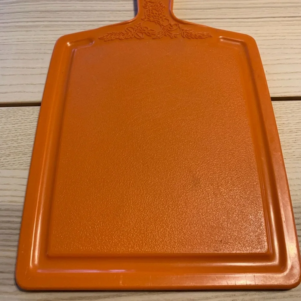 Vintage MCM Mushroom Orange Plastic Cutting Board Veggie Fruit Design Farm House